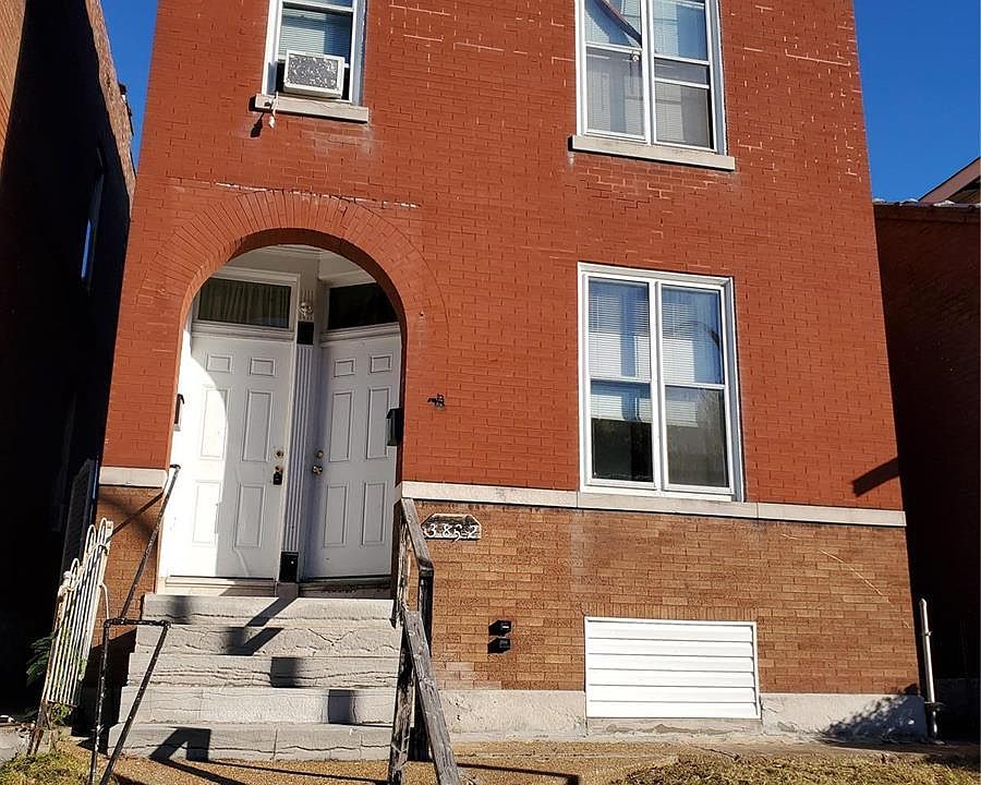 1st image of 3832 Virginia Ave