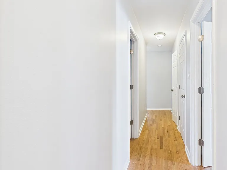 12017 Hunton Crossing Pl — Photo 18