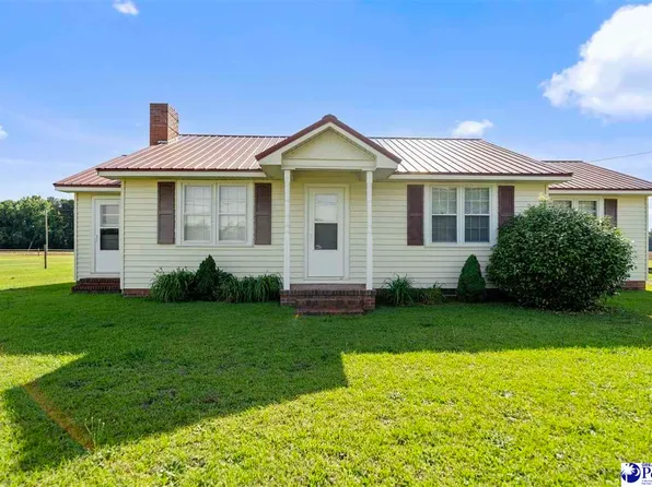 1924 S 4th St, Hartsville, SC 29550