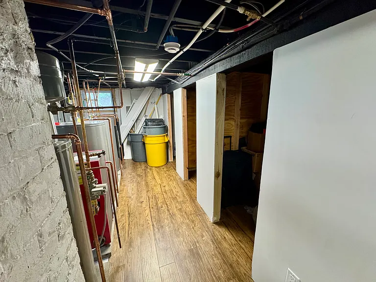 116 Van Riper Ave #1 — Photo 14