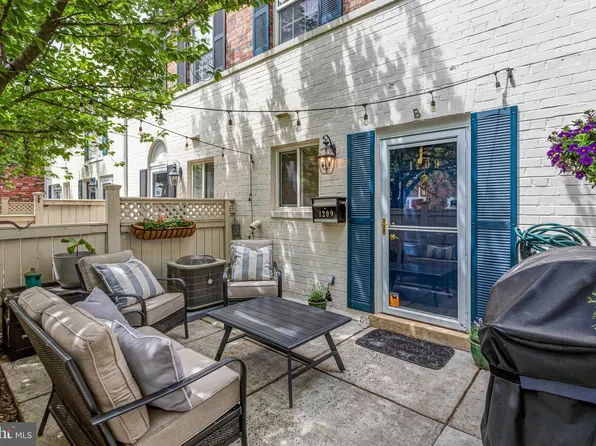 1209 N Van Dorn St, Alexandria, VA 22304