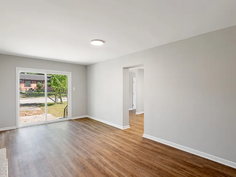 102 Burdock Cir — Photo 21