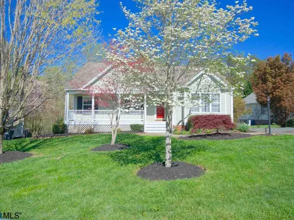 1072 Wintergreen Ln, Charlottesville, VA 22903