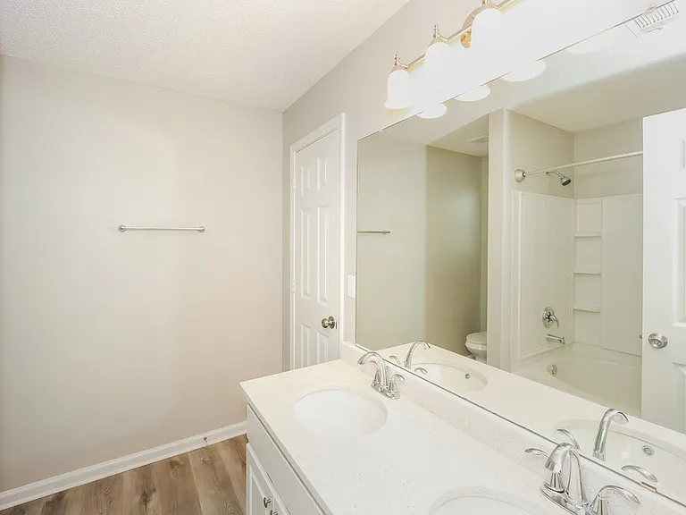 154 Fairhaven Trl — Photo 12
