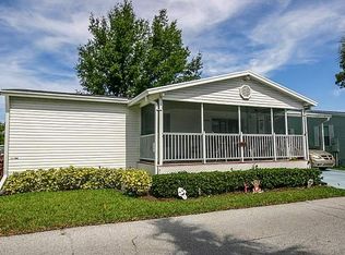 36111 Citrus Blvd, Grand Island, FL 32735