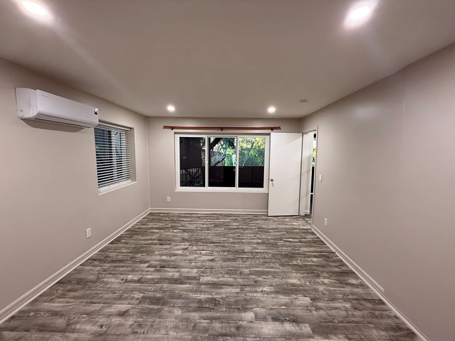 1 bed, 550 sqft, $2,600 — Photo 4