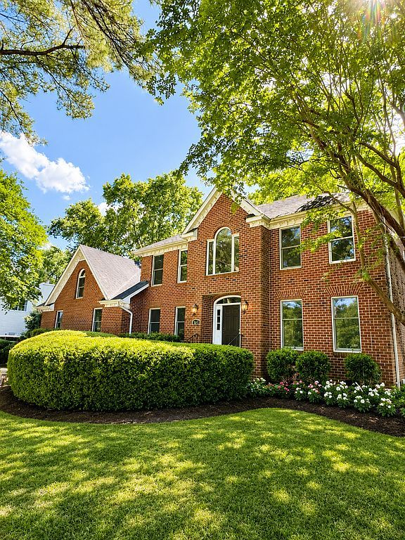 2053 Rivershore Rd - Property Image