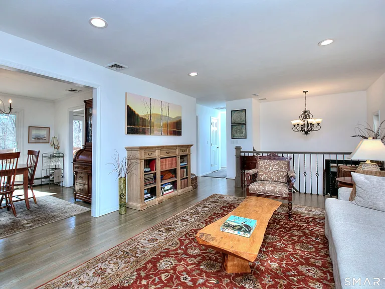 7 Richmond Hill Rd — Photo 11