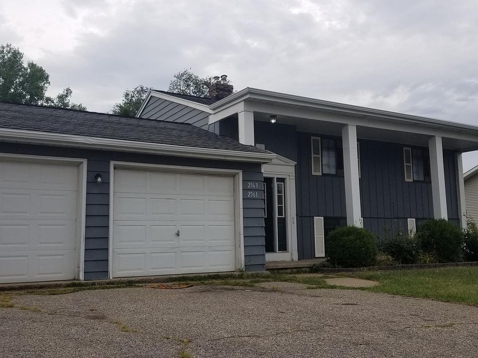 1st image of 2563 Burton St SE