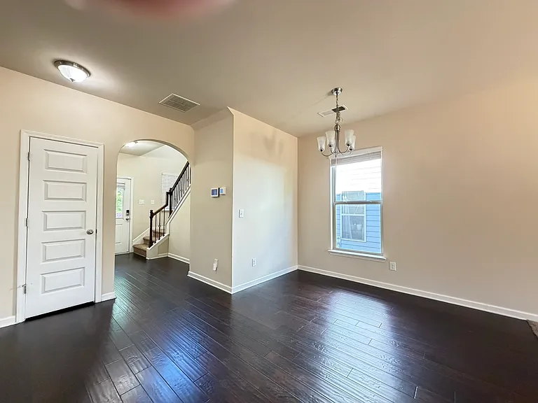 209 Emporia Loop — Photo 25