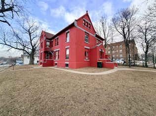 2103 Nebraska St #1, Sioux City, IA 51104