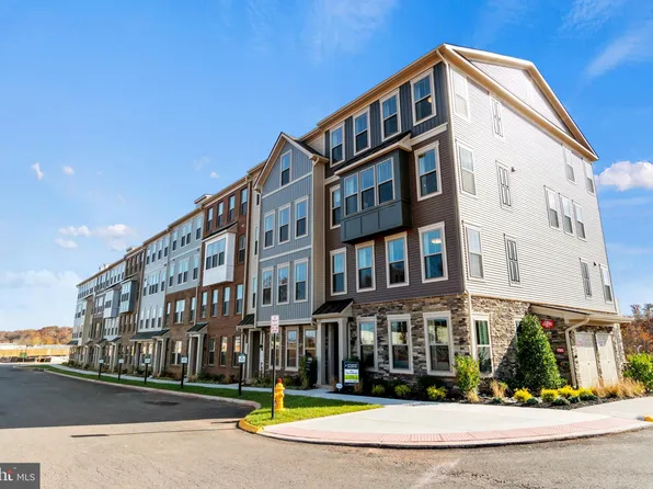 512 Tassita Ln, Manassas, VA 20111