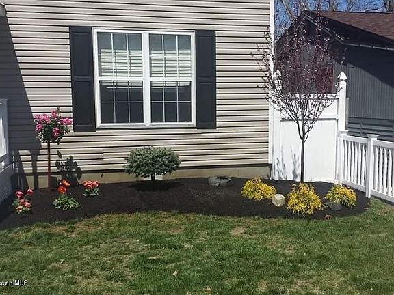 2nd image of 609 Buermann Ave