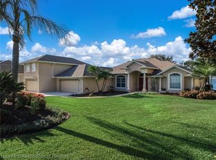 522 Sunset Pointe Dr, Lake Placid, FL 33852