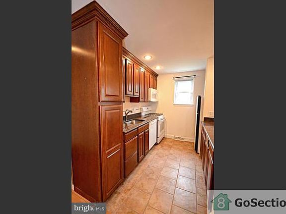 4th image of 4413 Falls Bridge Dr Unit K