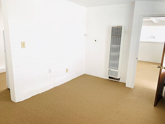 3rd image of 3310 Coors Blvd SW