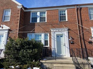 352 Greenlow Rd, Catonsville, MD 21228