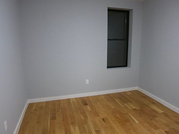5th image of 480 Concord Ave APT 3L
