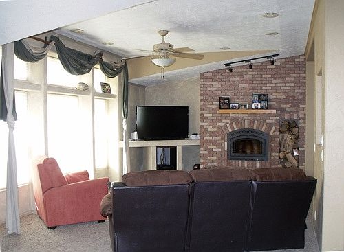 2nd image of 2410 Canterbury Ln