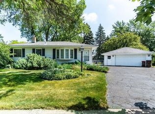 6948 Cahill Ave, Inver Grove Heights, MN 55076