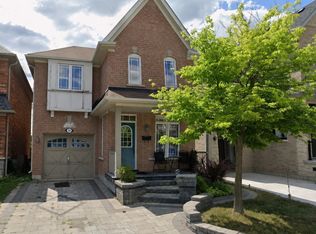 18 Hearth Pl, Toronto, ON M1C0C4