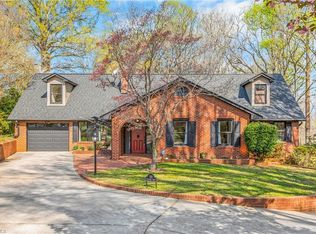159 Maitland Ct, Clemmons, NC 27012