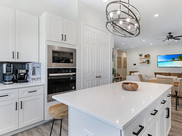 7224 Bayhill Ln — Photo 18