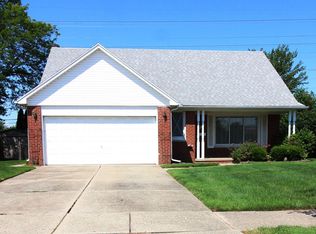 36341 Idaho Dr, Sterling Heights, MI