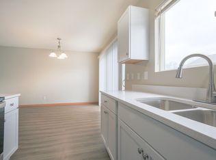 1731 E Riverside Blvd APT E-3, Rockford, IL 61114