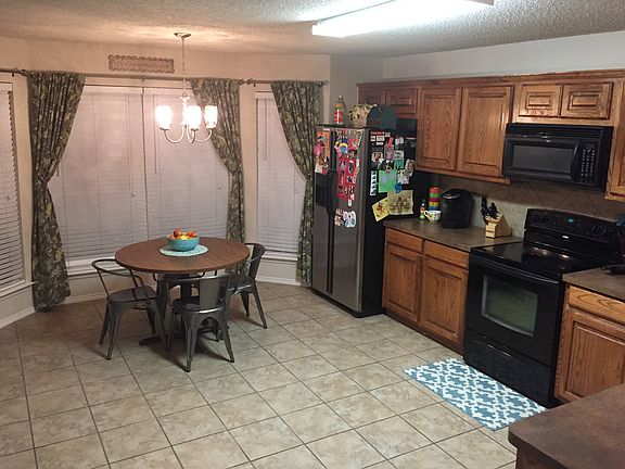 4th image of 504 Baylor Dr