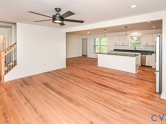 3rd image of 507 Sherman Ave