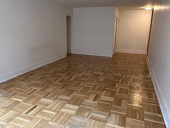 3rd image of 435 E 79th St APT 8B