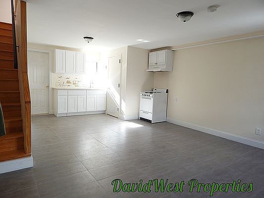 1st image of 284 22nd St