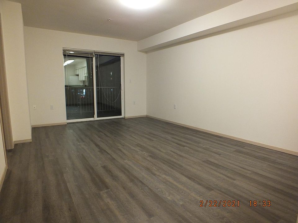 1st image of 12549 28th Ave NE APT 306