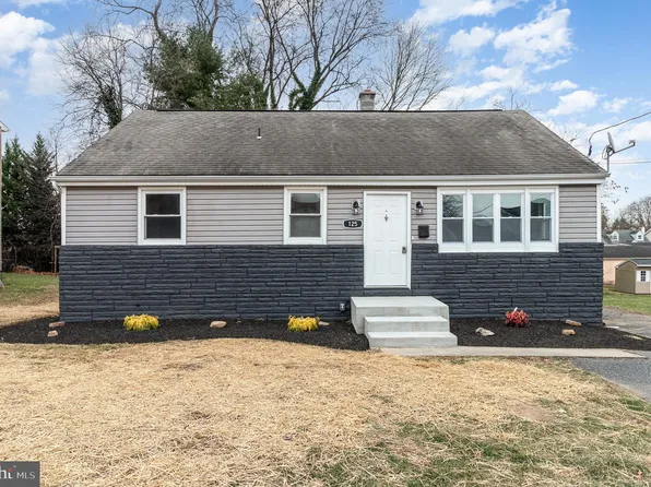 125 Evergreen St, Hummelstown, PA 17036