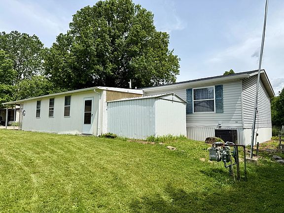 5th image of 121 Harold Dr