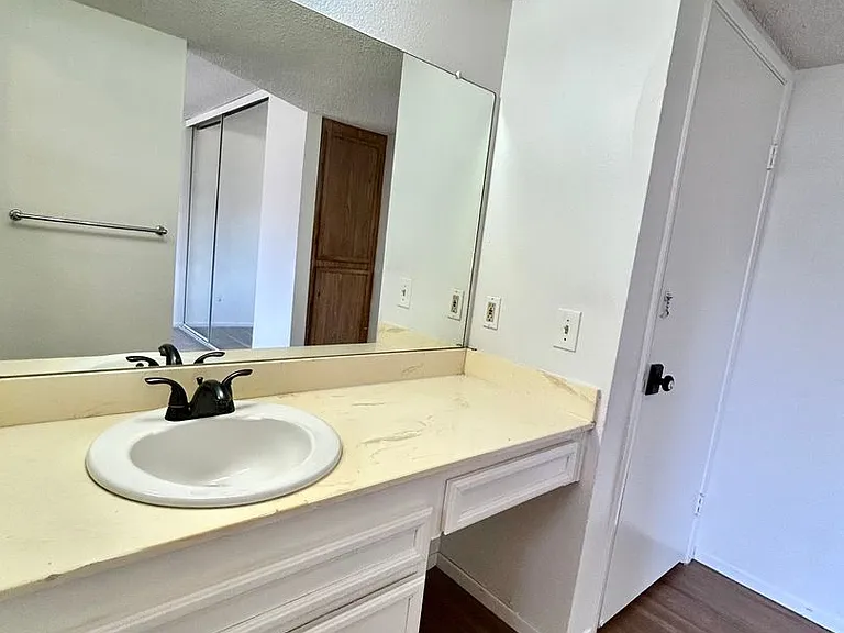 2871 Wardlow Ave — Photo 13
