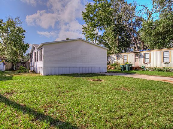 4th image of 7624 Covewood Dr