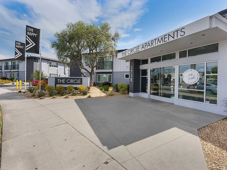 The Circle Apartments at Long Beach