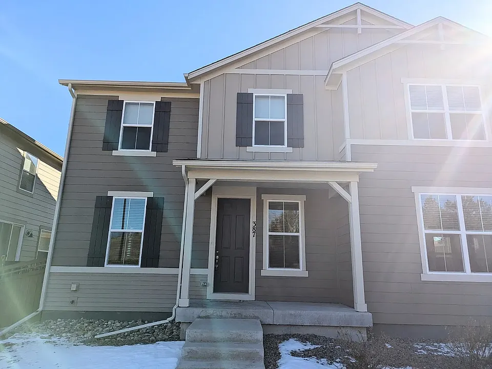 387 Courtfield Way