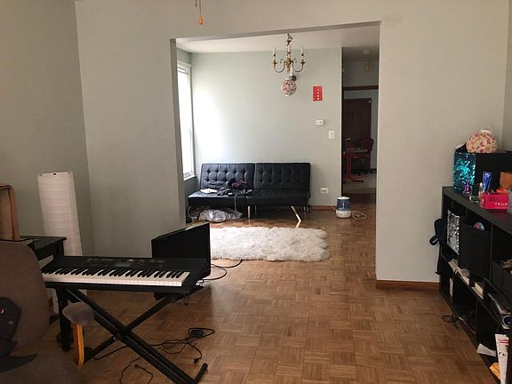 3rd image of 3035 N Christiana Ave #1