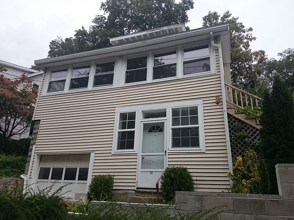 2nd image of 15 Brayton Rd