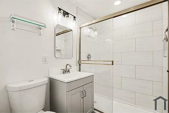 1243 N Washington St — Photo 4