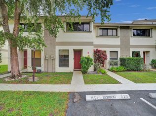 3062 S Oakland Forest Dr APT 209, Oakland Park, FL 33309