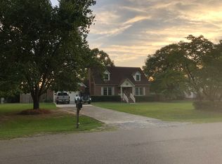 112 Pinetree Dr, Washington, NC 27889