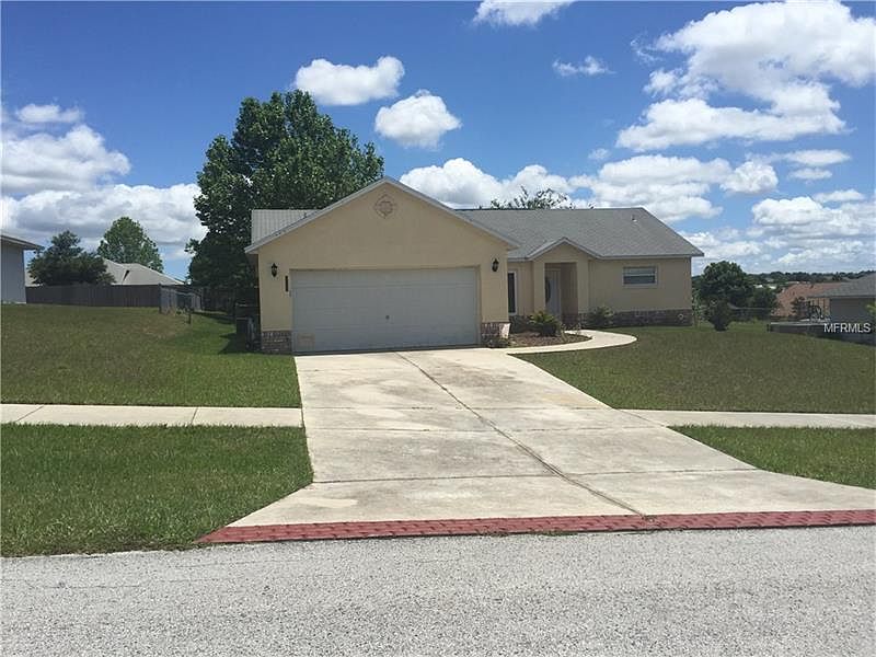 1st image of 917 Palm Forest Ln
