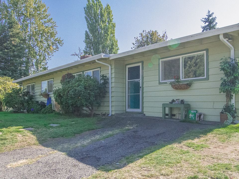 1st image of 18402 2nd Ave S
