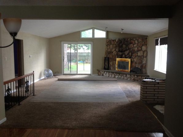 30 Brenton Ave