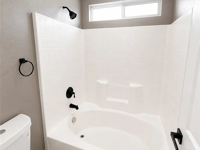 5336 Talaverde Heights St — Photo 14