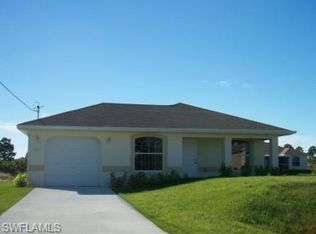 2807 13th St SW, Lehigh Acres, FL 33976